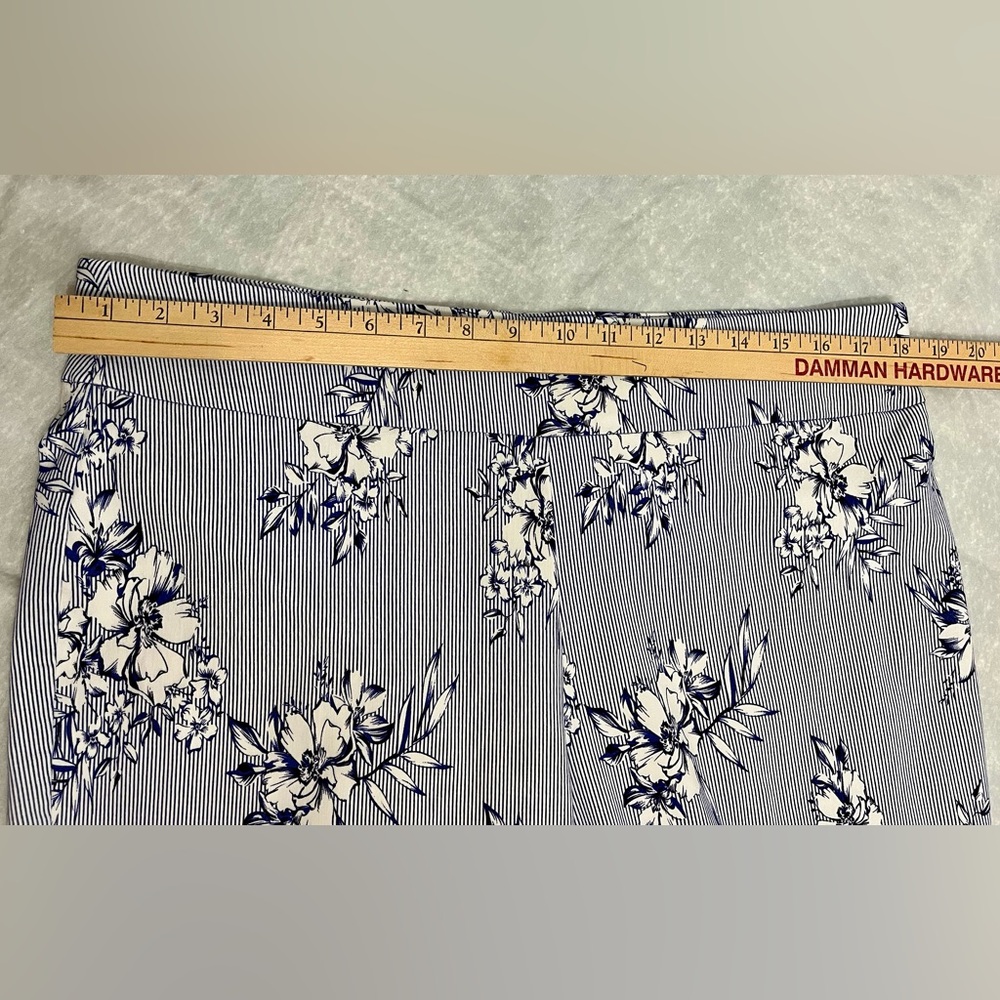Counterparts Blue and White Patterned Pants - Picture 7 of 11